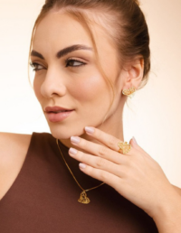 Colar / Brinco / Anel Coração Crochê Banho Ouro 18k